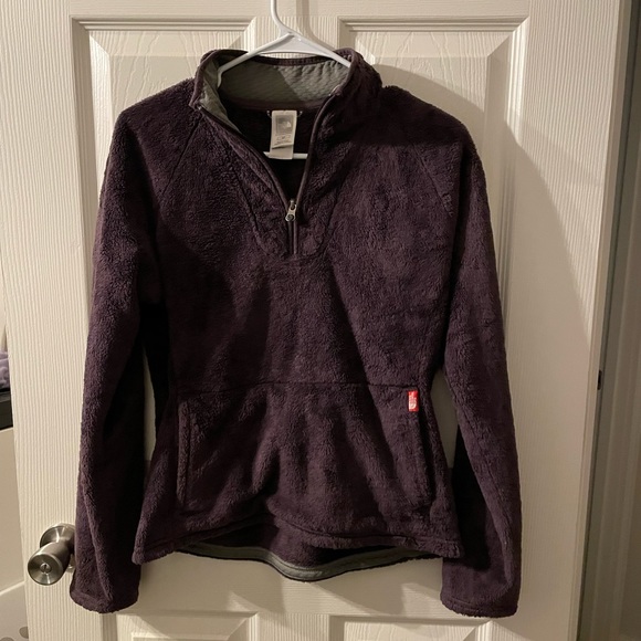 North Face Sweater - Picture 2 of 4